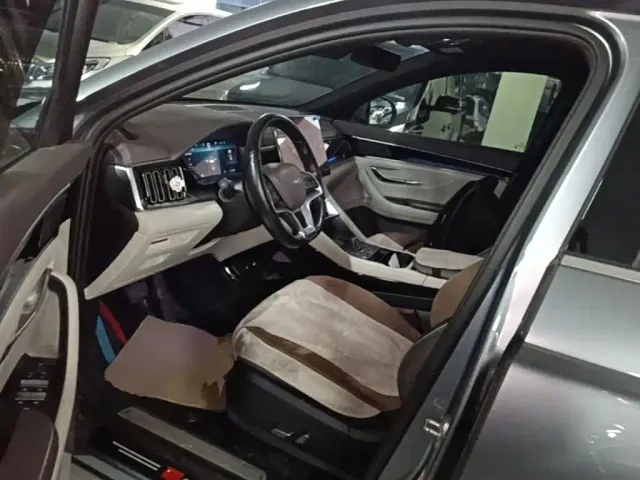 BYD Song PLUS — Фото автомобиля 15