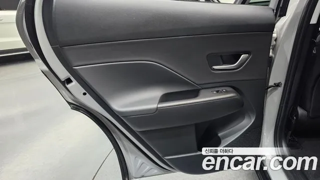 Hyundai Kona Kona (SX2) Бензин 1.6 турбо 2WD — Фото автомобиля 23