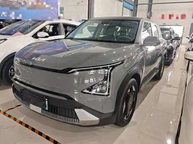 Фотография автомобиля — Kia EV5