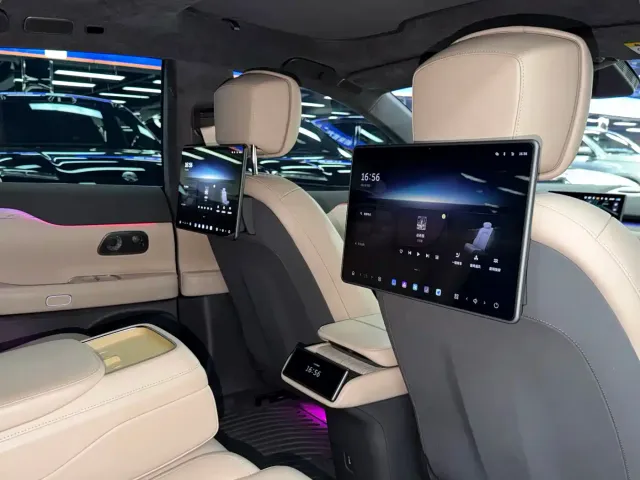 NIO NIO ET7 2024 75kWh Executive Signature Edition — Фото автомобиля 15