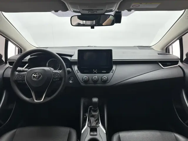 Toyota Corolla — Фото автомобиля 7