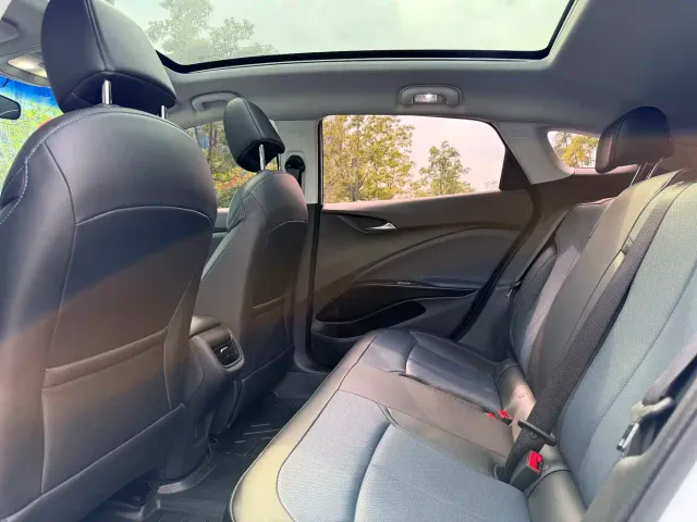 Buick Velite 6 — Фото автомобиля 6