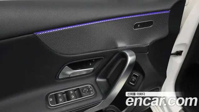 Mercedes-Benz A-Class — Фото автомобиля 29