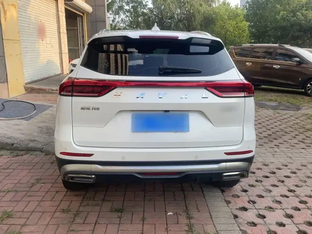 Haval H6 — Фото автомобиля 23