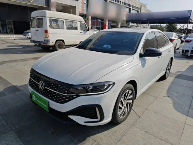 Фотография автомобиля — Volkswagen Lavida