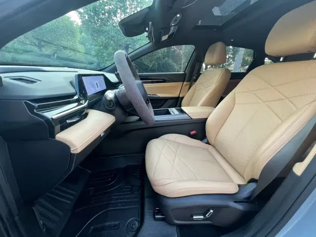 Geely Galaxy L6 — Фото автомобиля 9