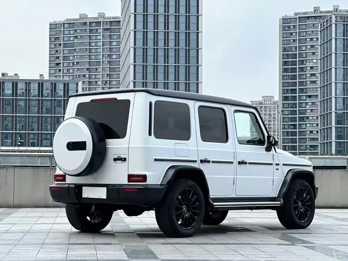 Mercedes-Benz Mercedes-Benz G-Class 2023 G 500 — Фото автомобиля 6