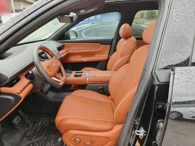 Changan Qiyuan Q07 — Фото автомобиля 14