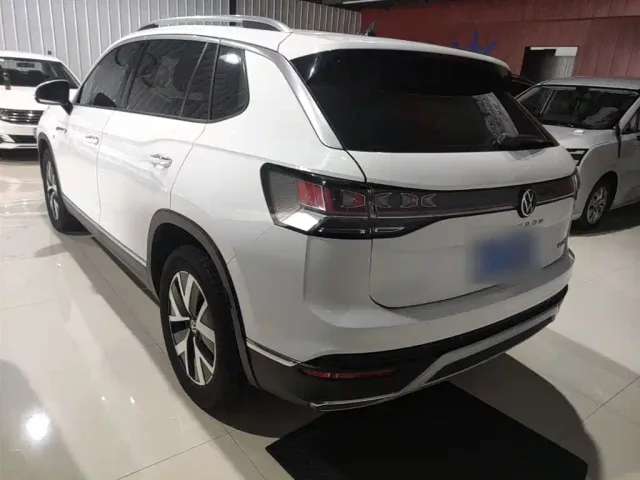 Volkswagen Tayron — Фото автомобиля 4