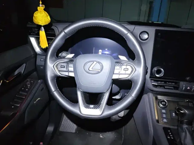 Lexus GX — Фото автомобиля 15