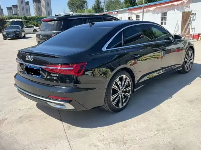 Audi A6L — Фото автомобиля 7