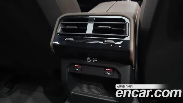BMW 5-Series — Фото автомобиля 19