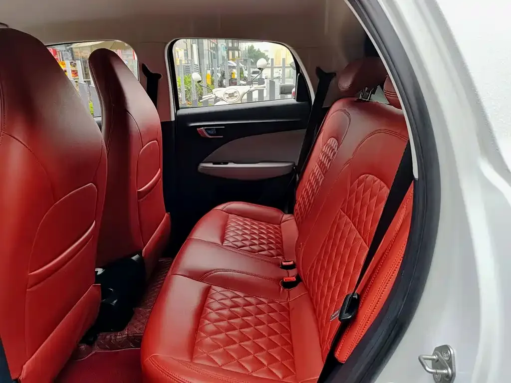 Leapmotor Leapmotor T03 2022 Crystal Shine Edition — Фото автомобиля 8
