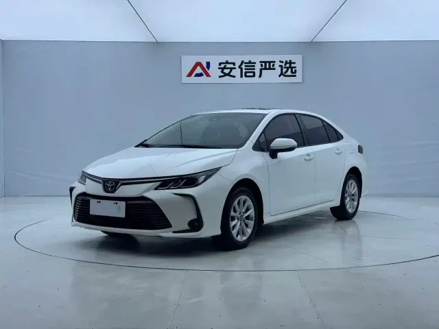 Фотография автомобиля — Toyota Corolla