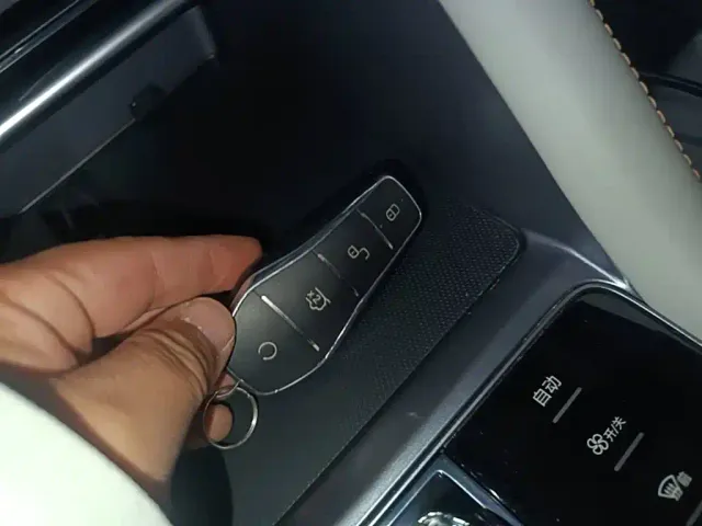 BYD Song PLUS — Фото автомобиля 8