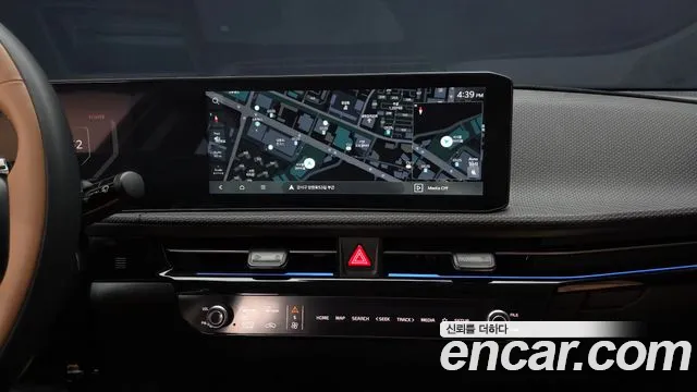 Kia EV6 — Фото автомобиля 20