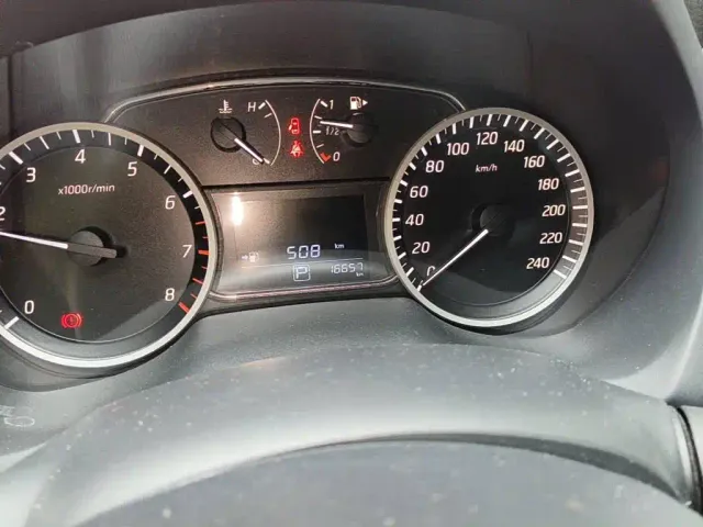 Nissan Sylphy — Фото автомобиля 4