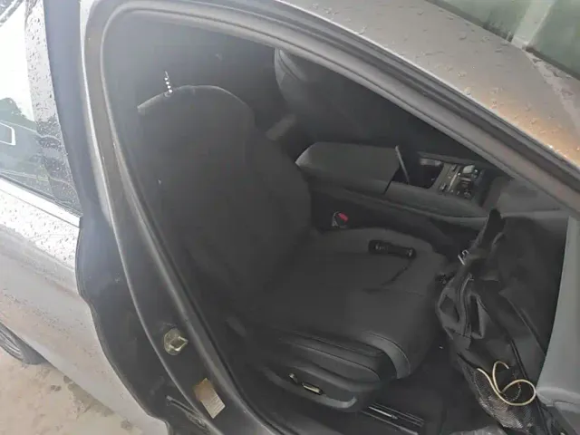BYD Qin L — Фото автомобиля 24