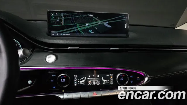 Genesis GV70 2.5T Бензин AWD — Фото автомобиля 8