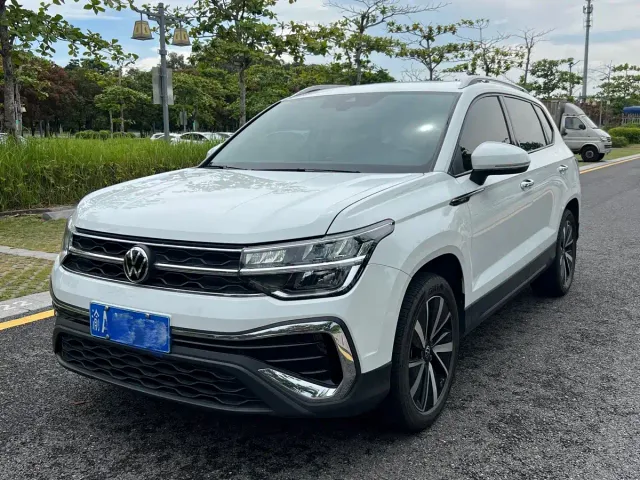 Volkswagen Tharu — Фото автомобиля 2