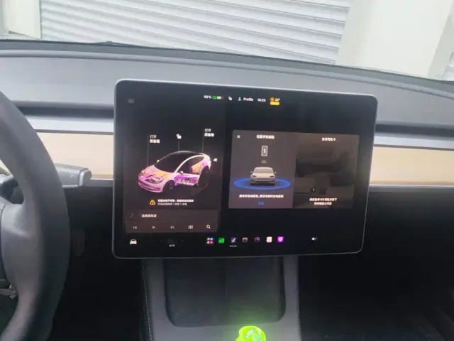 Tesla Model 3 — Фото автомобиля 9