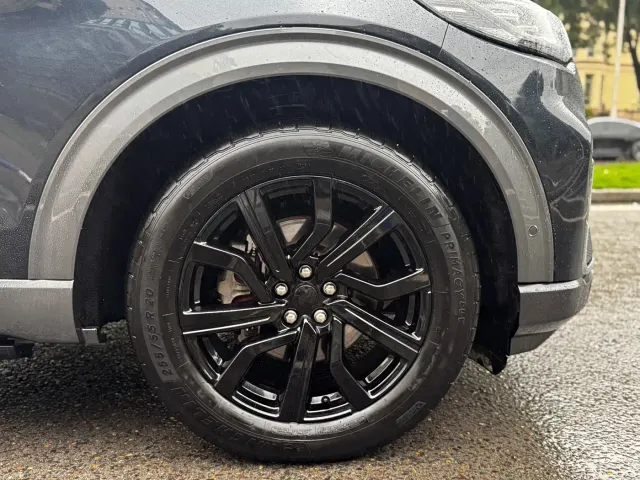 Ford Explorer — Фото автомобиля 8