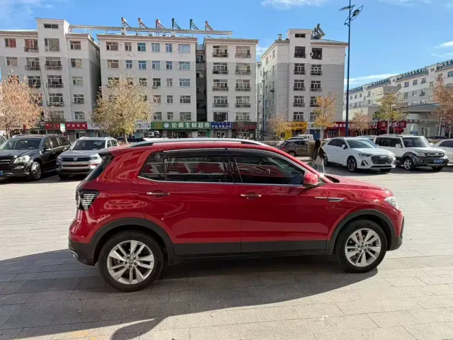 Volkswagen T-Cross — Фото автомобиля 5
