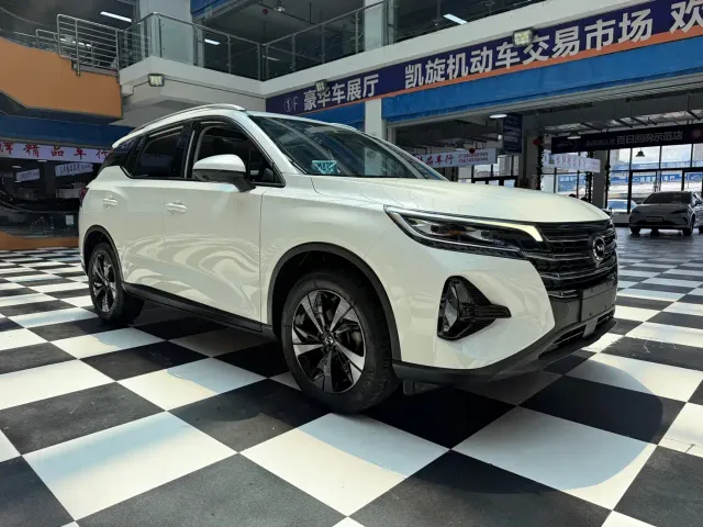GAC Trumpchi GS4 — Фото автомобиля 3