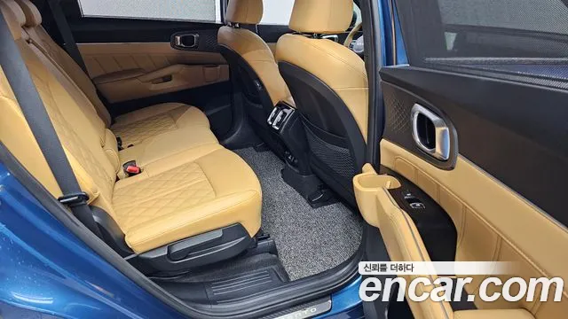 Kia Sorento Sorento 4-е поколение Дизель 2.2 2WD — Фото автомобиля 3