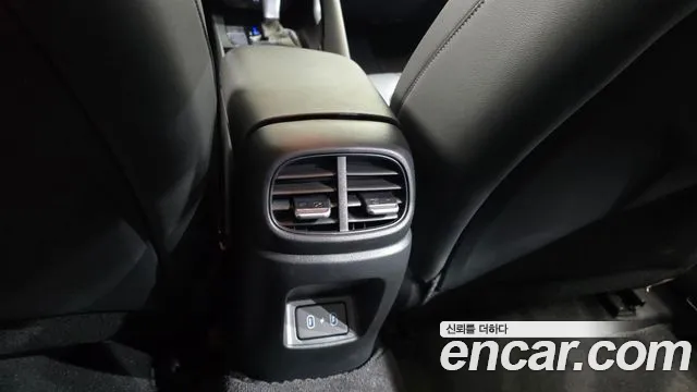 Hyundai Avante CN7 — Фото автомобиля 25
