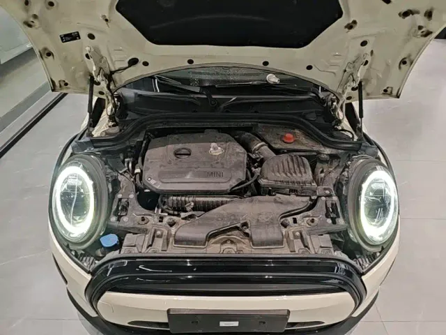 MINI Hatch — Фото автомобиля 19