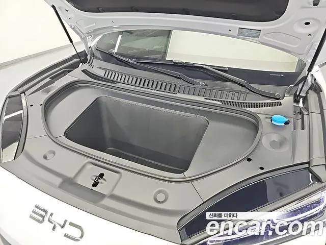 BYD Sealion 7 — Фото автомобиля 5