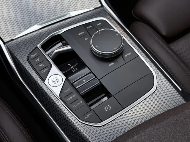 BMW 3 Series — Фото автомобиля 28