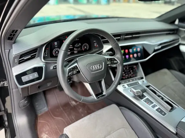 Audi A6L — Фото автомобиля 14