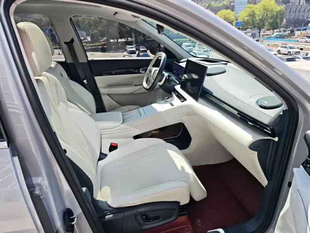 Geely Galaxy E5 — Фото автомобиля 8