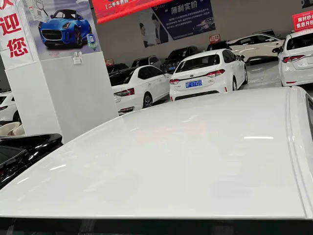 Geely Emgrand — Фото автомобиля 15