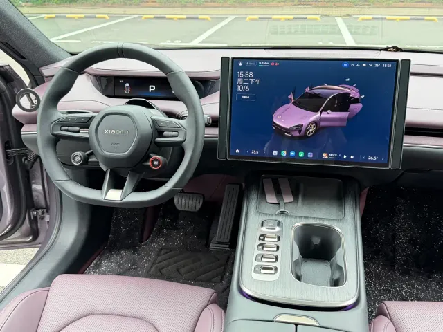 Xiaomi SU7 — Фото автомобиля 15