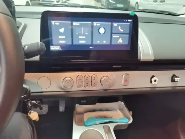 Changan Lumin — Фото автомобиля 12