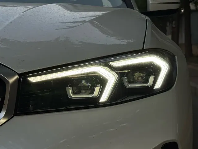 BMW 3 Series — Фото автомобиля 21