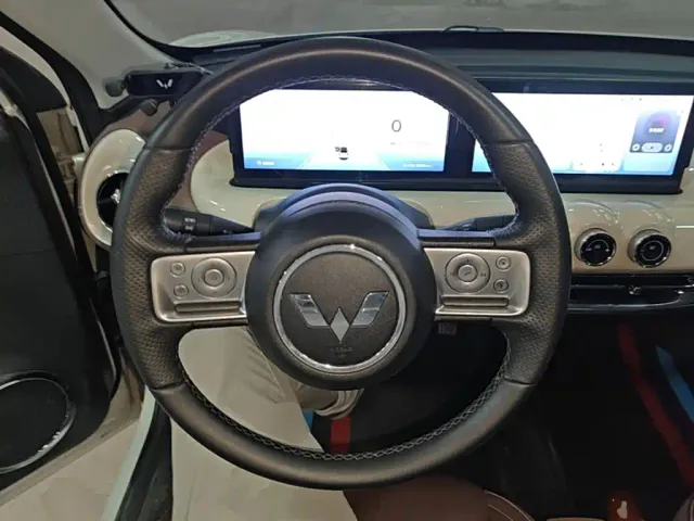Wuling Bingo — Фото автомобиля 10