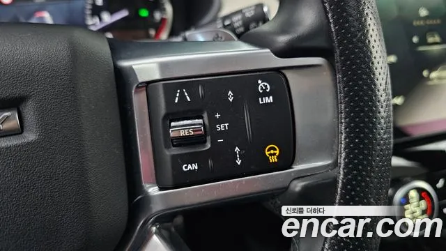Land Rover Discovery — Фото автомобиля 19