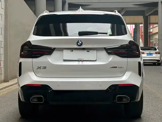 BMW X3 — Фото автомобиля 4