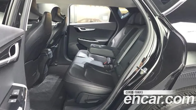 Kia EV6 — Фото автомобиля 12