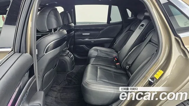 Genesis G90 Бензин 3.5 Turbo 2WD — Фото автомобиля 12