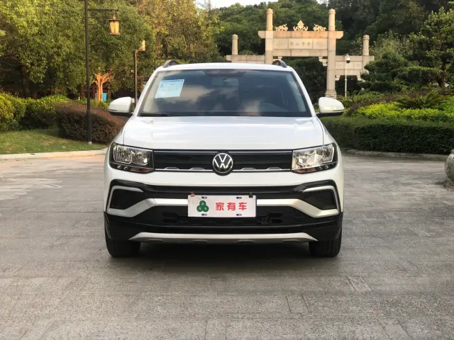 Volkswagen T-Cross — Фото автомобиля 2