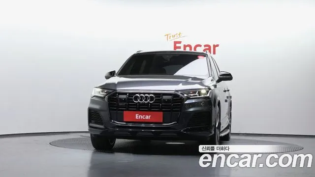 Audi Q7 55 TFSI quattro Premium — Фото автомобиля 3