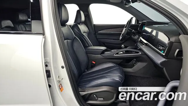 Renault Korea Grand Koleos — Фото автомобиля 11