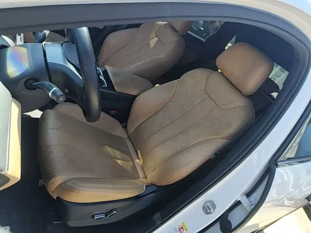 BYD Song L DM-i — Фото автомобиля 14