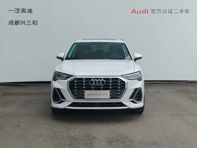 Audi Q3 — Фото автомобиля 2