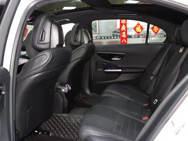 Mercedes-Benz C-Class — Фото автомобиля 11